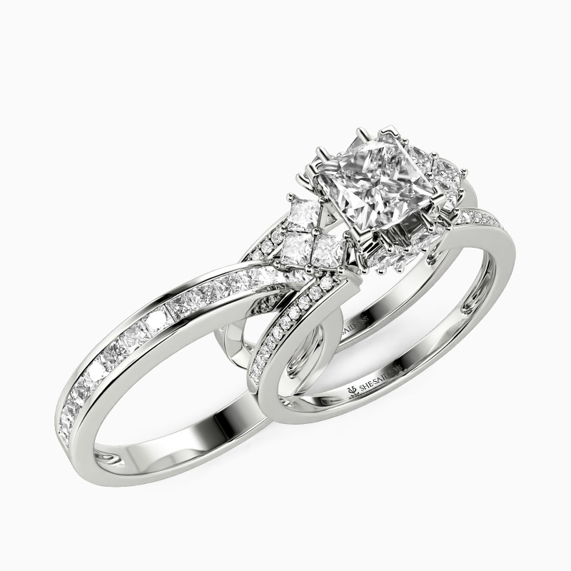 "Love Moments" Princess Cut Cluster Bridal Set