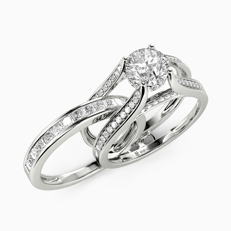 "Fighting for Love" Round Cut Bridal Set