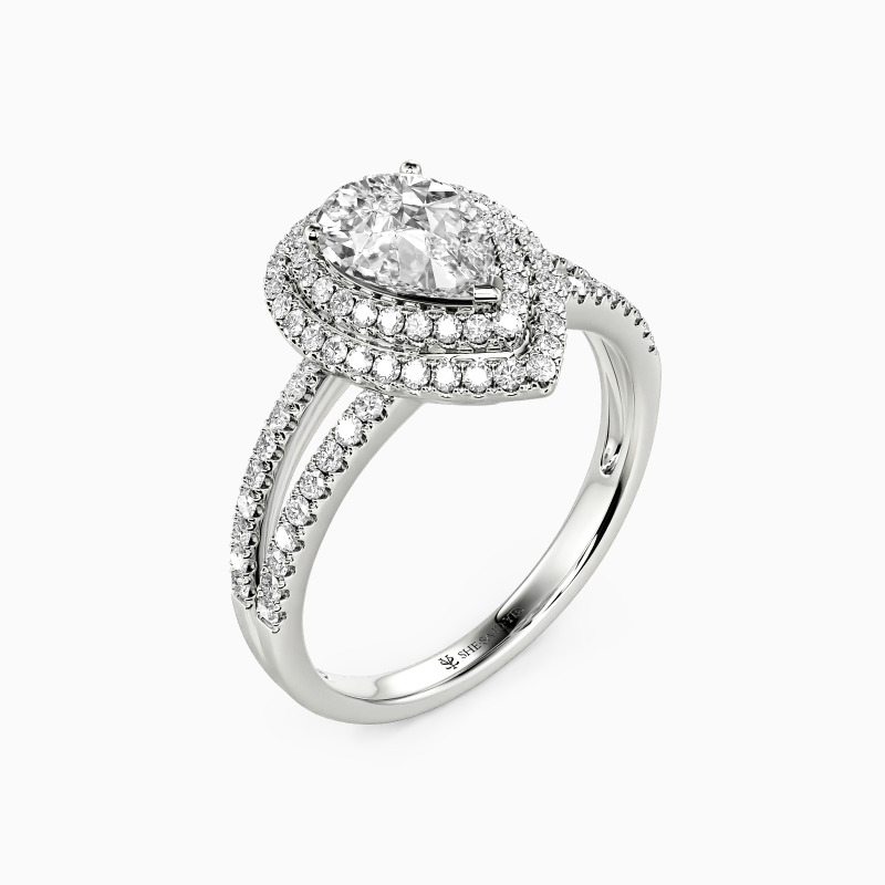 "Unrequited love" Pear Cut Engagement Ring