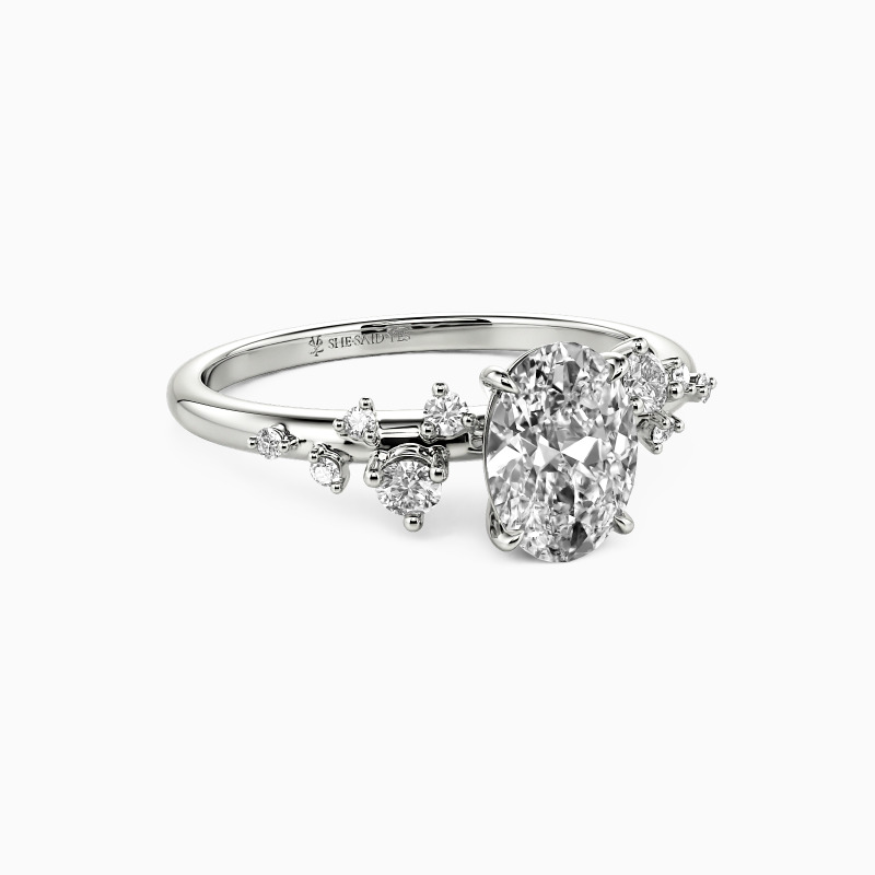 "Nah bei Dir" Ovalschliff-Seitenstein-Verlobungsring