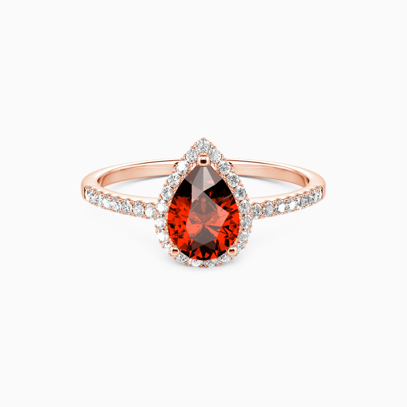 "Wange an Wange" 0.8 Karat Tropfen Cut Halo Verlobungsring
