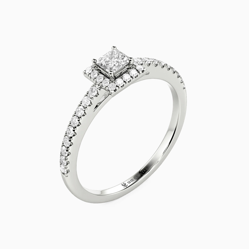 "Immergrün" Halo Verlobungsring 0,3 ct Princessschliff
