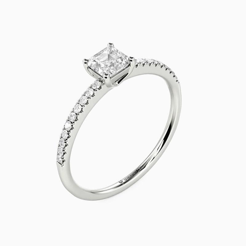 「マイクイーン」 0.35ct アッシャーカット・サイドストーン 婚約指輪