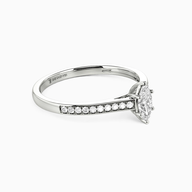 "Meine Ewige Liebe" Verlobungsring 0,3 ct Marquisen-Schliff mit Seitensteinen