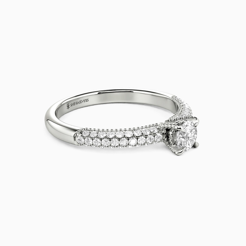 "Meine Schöne" Verlobungsring 0,3 ct Rundschliff mit Seitensteinen