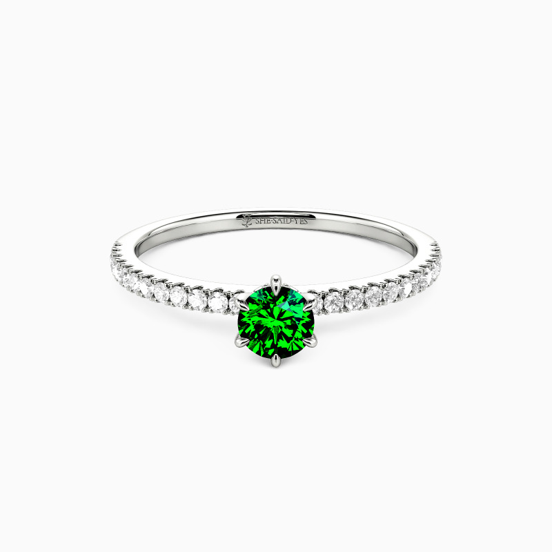 "Im Namen der Liebe" Verlobungsring 0,3 ct Rundschliff mit Seitensteinen