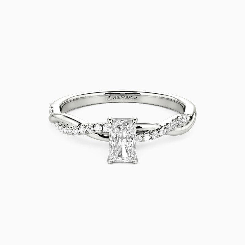 "Rigueur & Douceur" Bague de fiançailles 0,4 ct taille Radiant avec pierres latérales
