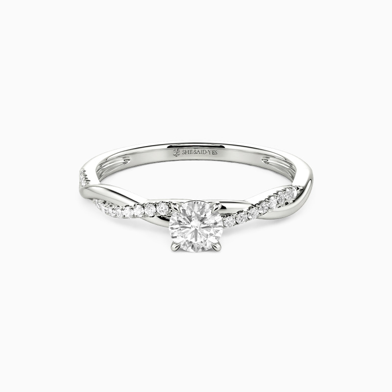 「ビー・フル・オブ・テンダネス」 0.3ct ラウンドカット・サイドストーン 婚約指輪