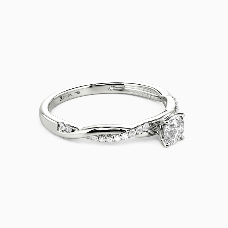 「ビー・フル・オブ・テンダネス」 0.3ct ラウンドカット・サイドストーン 婚約指輪