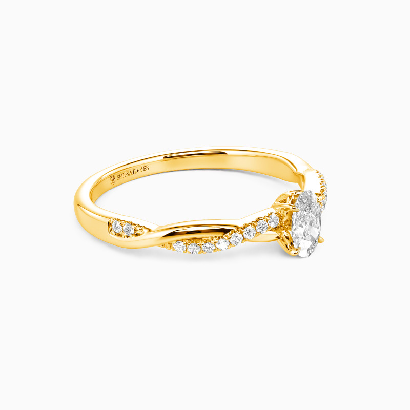 "Umschließe Mich" Verlobungsring 0,5 ct Oval-Schliff mit Seitensteinen