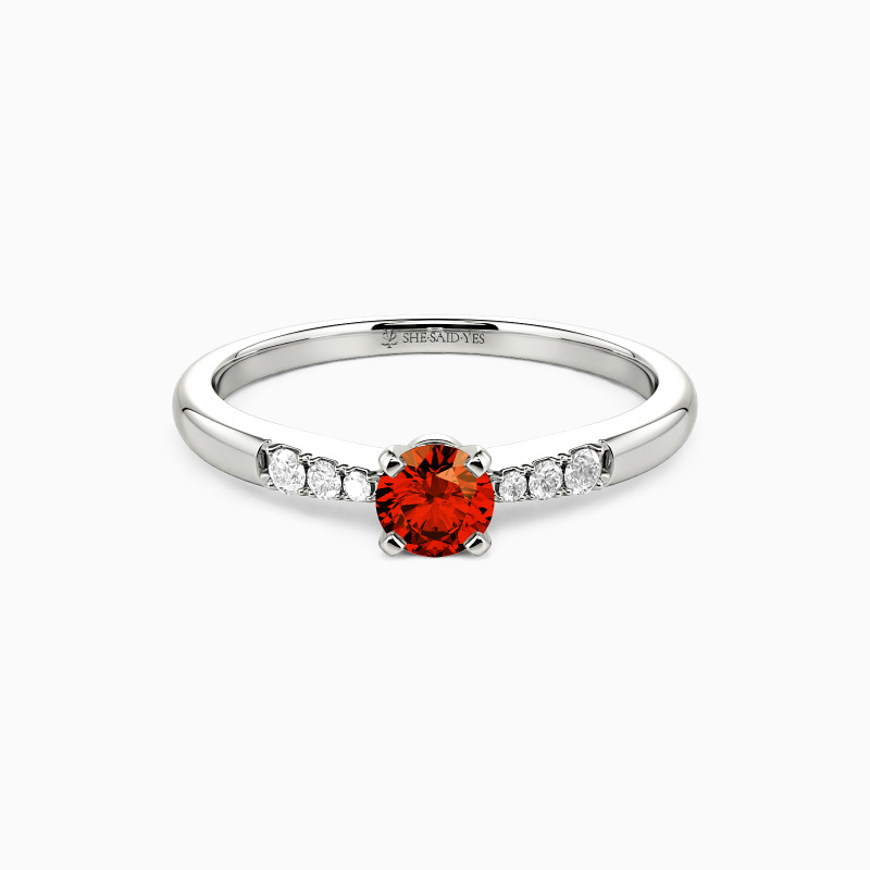 「心を照らす笑顔」ラウンド 0.3ct サイドストーン 婚約指輪 