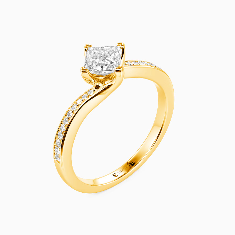 "Es Musste Dich Sein" Verlobungsring 0,6 ct Princess-Schliff mit Seitensteinen
