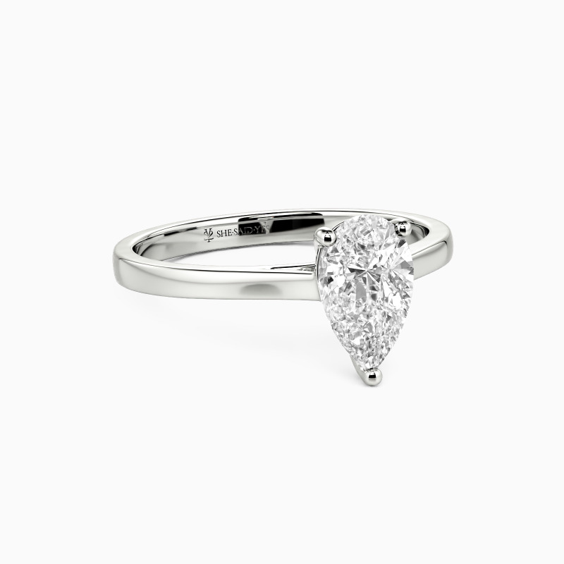 "Mein ganzes Sein" 0,5ct Birnenschliff Solitärring