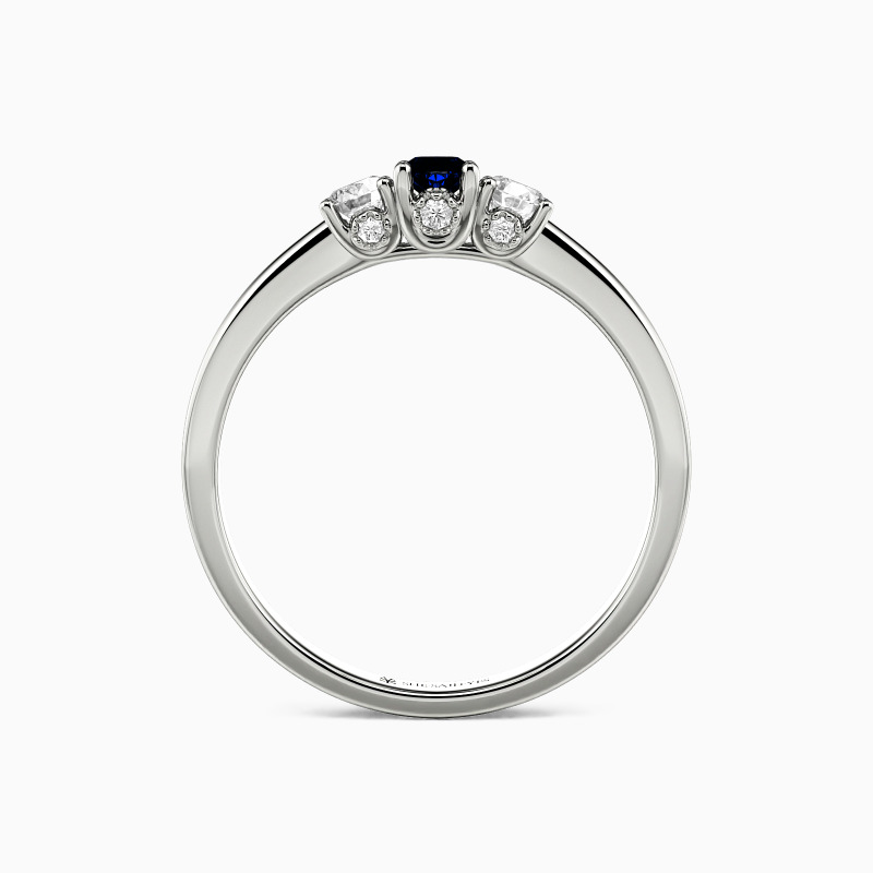 "Hüter des Geheimnisses" Verlobungsring mit drei ovalen Steinen