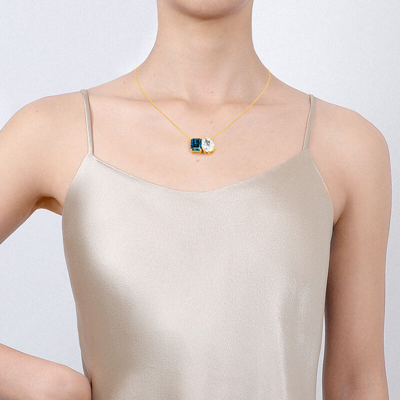 "Pair Poem" Radiant Cut Toi Et Moi Necklace
