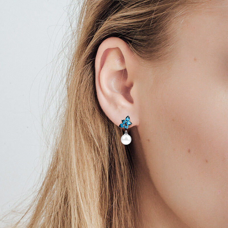 "Dreamer's Wish" 7.5-8.0mm Freshwater Pearl Drop Earrings