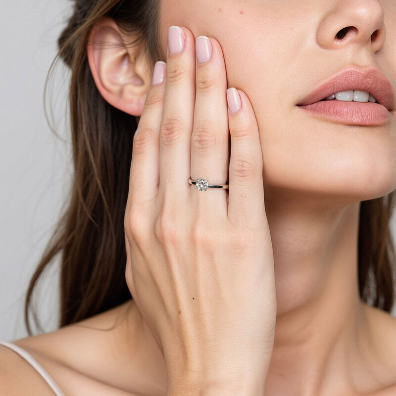 "Mein ganzes Sein" 0,8ct Rundschliff Solitärring