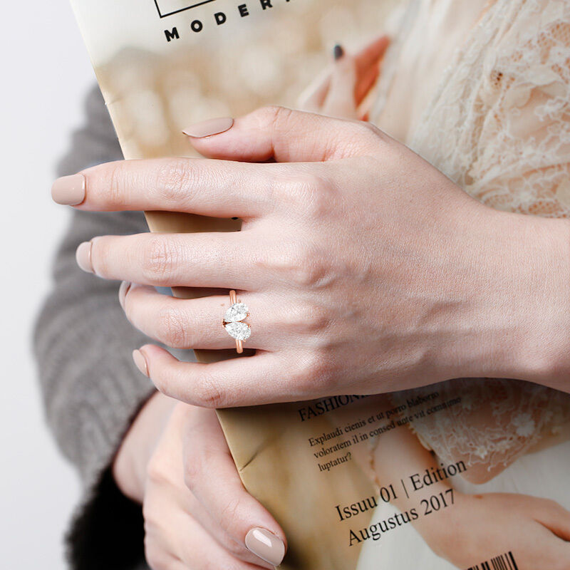"Dual Delight" Pear Cut Toi Et Moi Engagement Ring