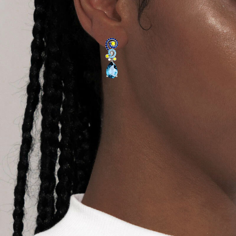 "Shining Night" Twist Pear Cut Drop Earrings