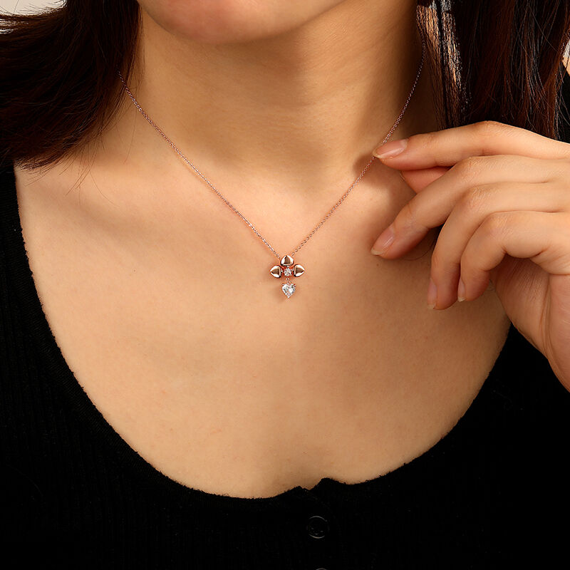 "Floral Secret" Heart Cut Necklace