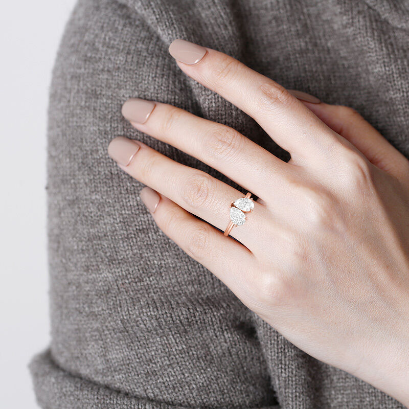 "Dual Delight" Pear Cut Toi Et Moi Engagement Ring