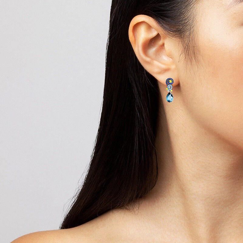 "Shining Night" Twist Pear Cut Drop Earrings
