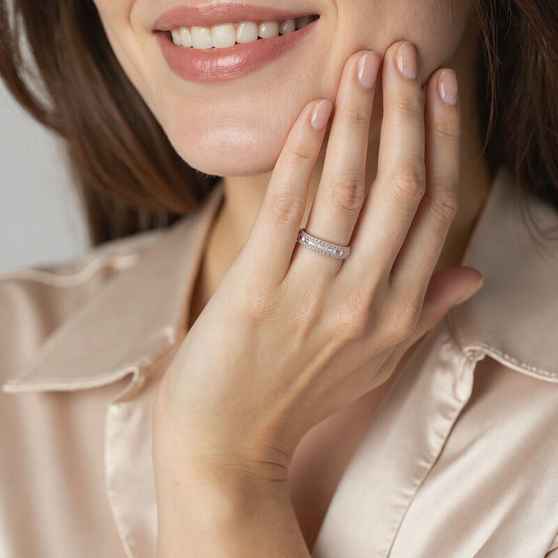 "Everlong" Classic Wedding Ring