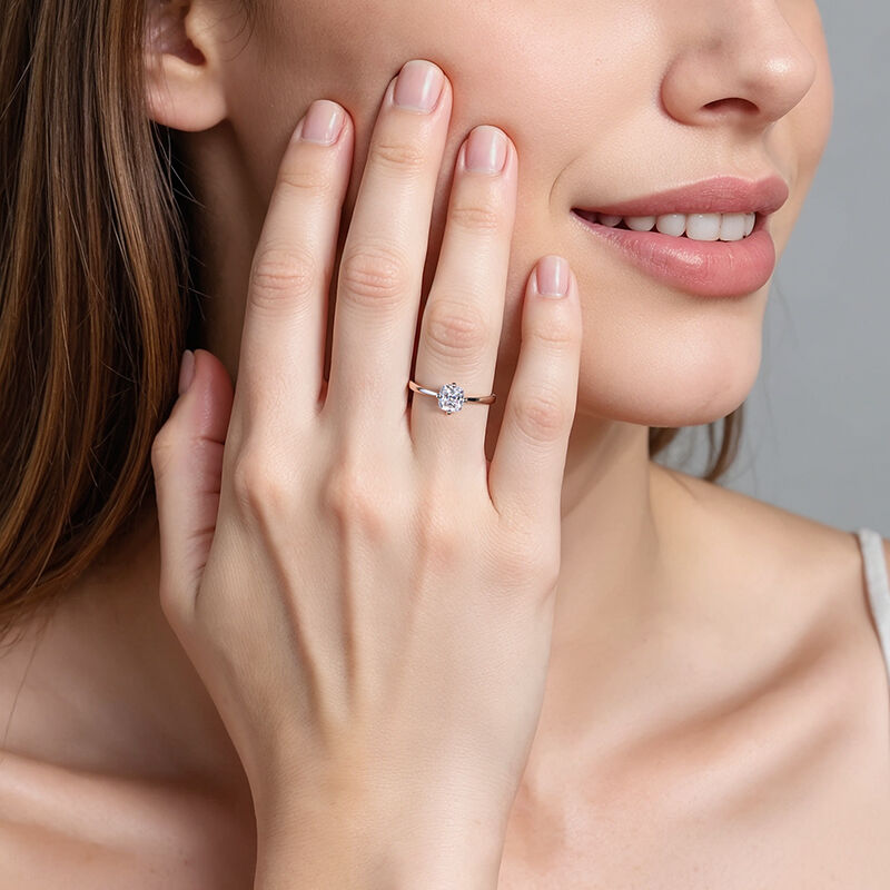 "Meine ganze Welt" 0,8ct Kissen-Schliff Solitär Verlobungsring