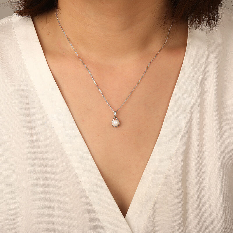 "Forever & Always"6-6.5mm Freshwater Pearl Necklace