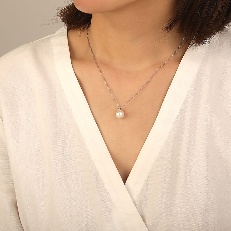 "A Love Glowing True" 9.5-10mm Freshwater Pearl Necklace