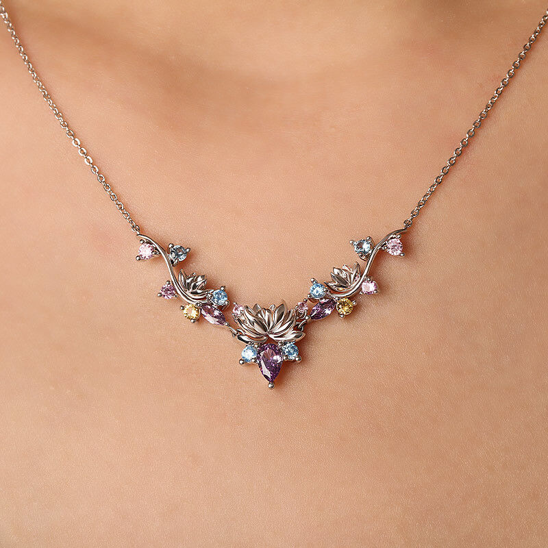 "Tender in The Night" Pear Cut Necklace