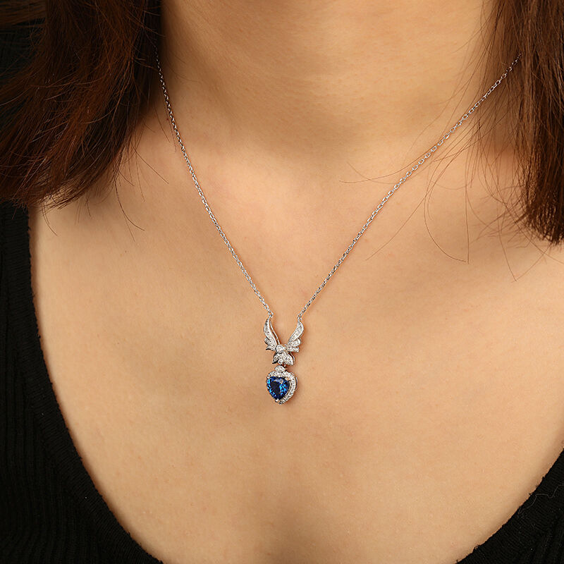 "Angel’s Heart" Halo Necklace